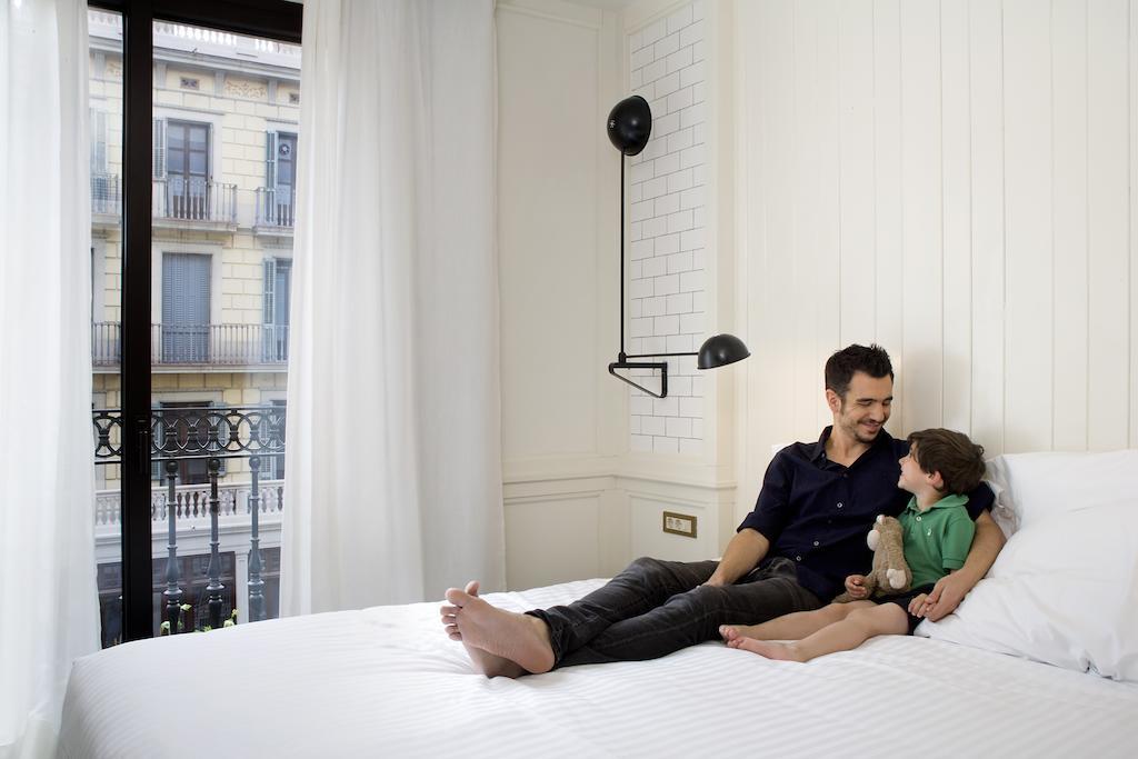 Praktik Bakery Hotel Barcelona Bagian luar foto